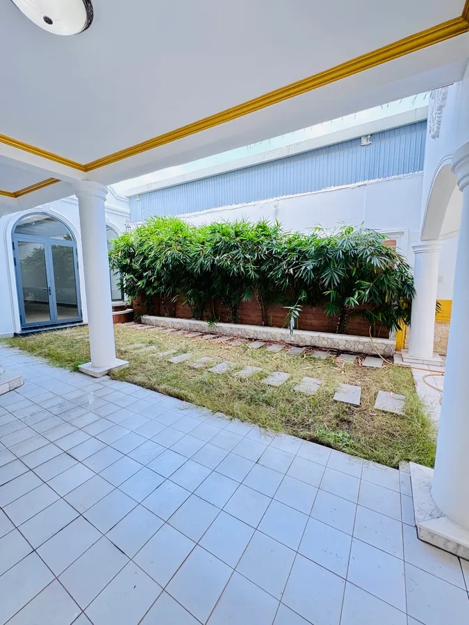 Bán SIÊU BIỆT THỰ KIỂU MỸ SANG TRỌNG, ĐẲNG CẤP ngay Tô Ký- Nguyễn Ảnh Thủ, nở hậu 38m –cực đẹp, - Ảnh 3